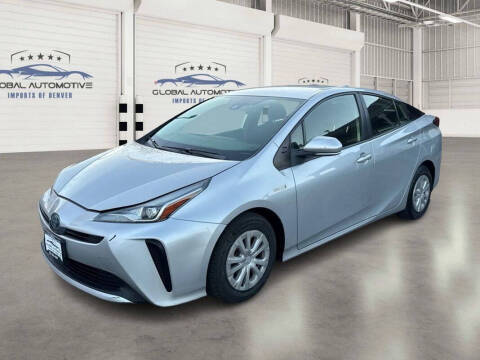 2022 Toyota Prius L Eco FWD photo