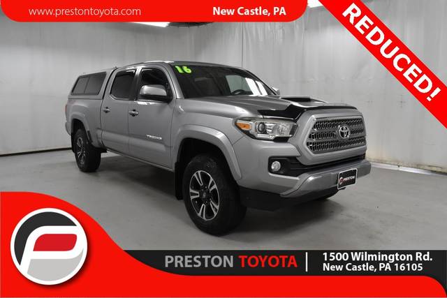 2016 Toyota Tacoma TRD Sport 4WD photo