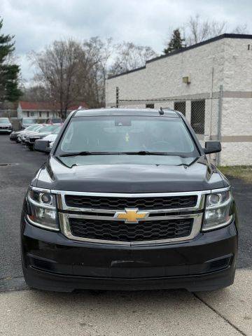 2016 Chevrolet Suburban LT 4WD photo