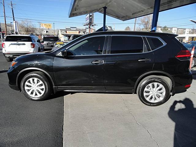 2017 Nissan Rogue S FWD photo