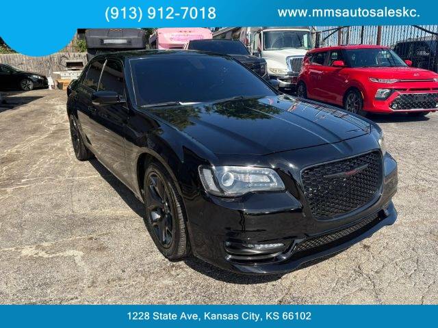 2023 Chrysler 300 300S RWD photo