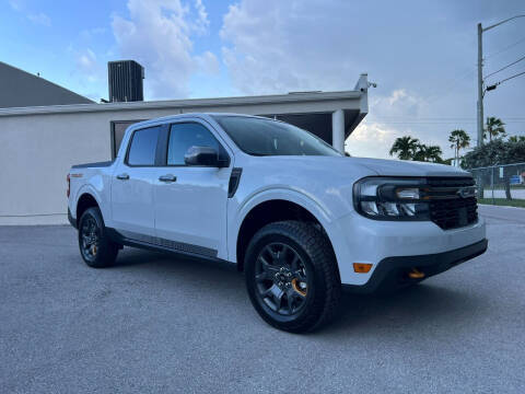 2023 Ford Maverick LARIAT Advanced AWD photo