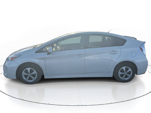 2015 Toyota Prius Three FWD photo