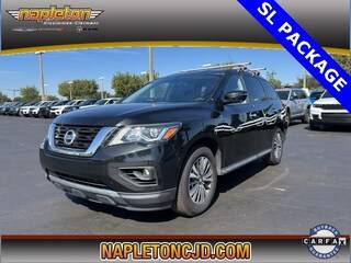 2018 Nissan Pathfinder SL FWD photo