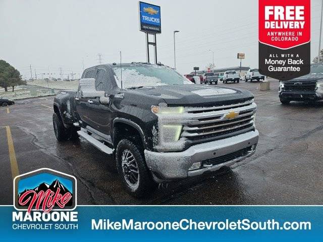 2022 Chevrolet Silverado 3500HD High Country 4WD photo