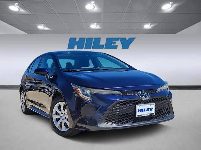 2022 Toyota Corolla LE FWD photo