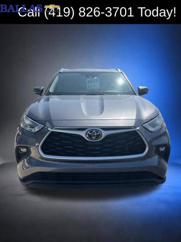 2021 Toyota Highlander XLE AWD photo