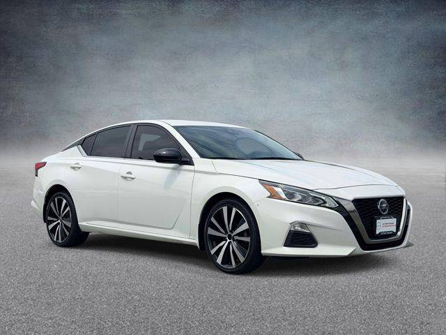 2021 Nissan Altima 2.5 SR AWD photo