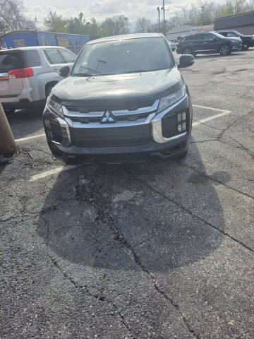 2021 Mitsubishi Outlander Sport SE 4WD photo