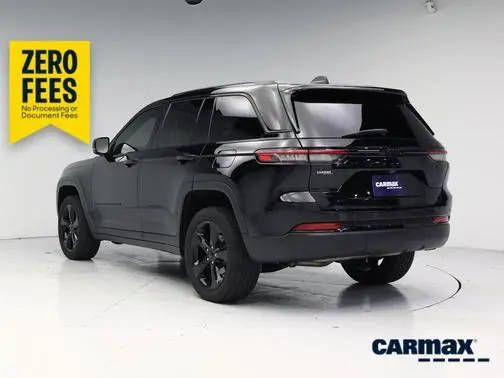 2022 Jeep Grand Cherokee Altitude 4WD photo