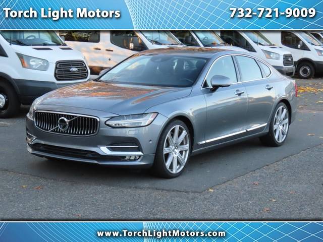2017 Volvo S90 Inscription AWD photo