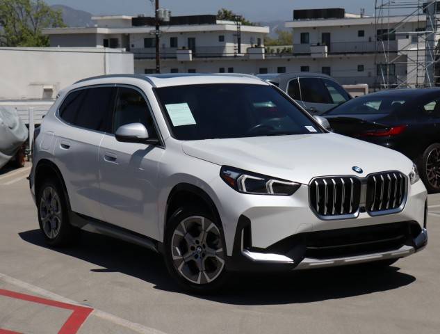 2023 BMW X1 xDrive28i AWD photo