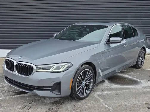 2023 BMW 5 Series 530e xDrive AWD photo