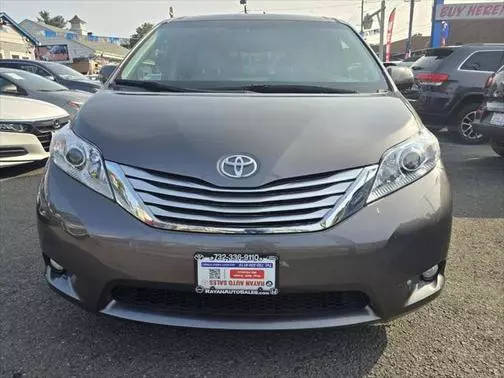 2015 Toyota Sienna XLE Premium AWD photo