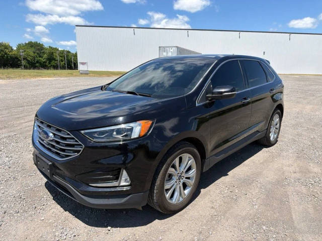 2022 Ford Edge Titanium AWD photo