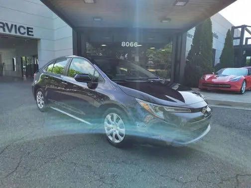 2023 Toyota Corolla LE FWD photo