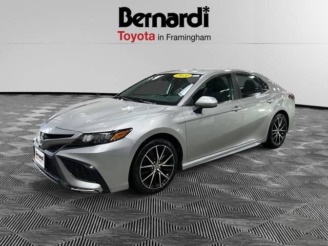 2021 Toyota Camry SE FWD photo