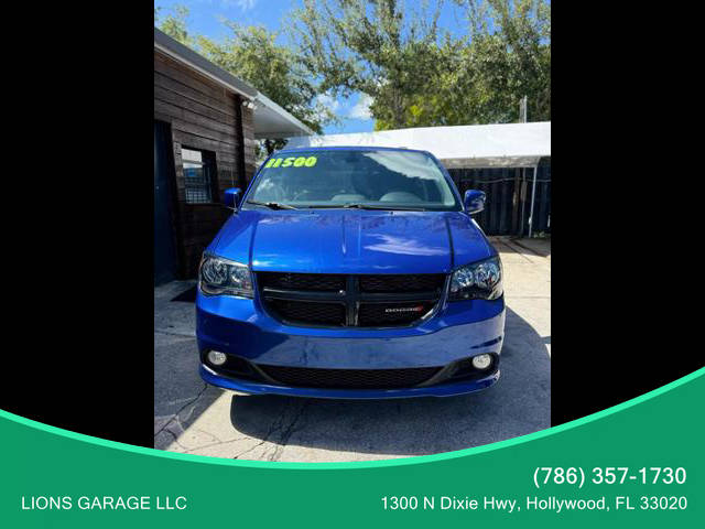 2019 Dodge Grand Caravan SXT FWD photo