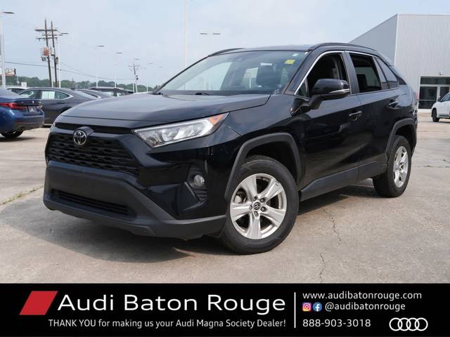 2021 Toyota RAV4 XLE AWD photo