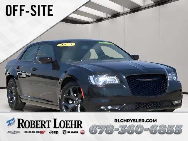 2023 Chrysler 300 300S RWD photo