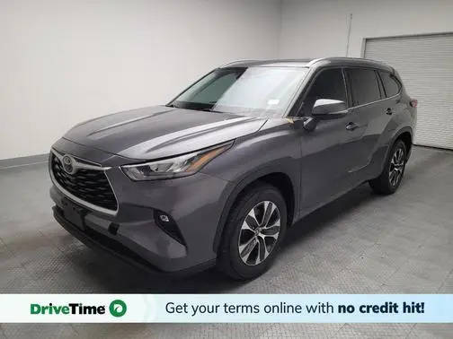 2020 Toyota Highlander XLE FWD photo
