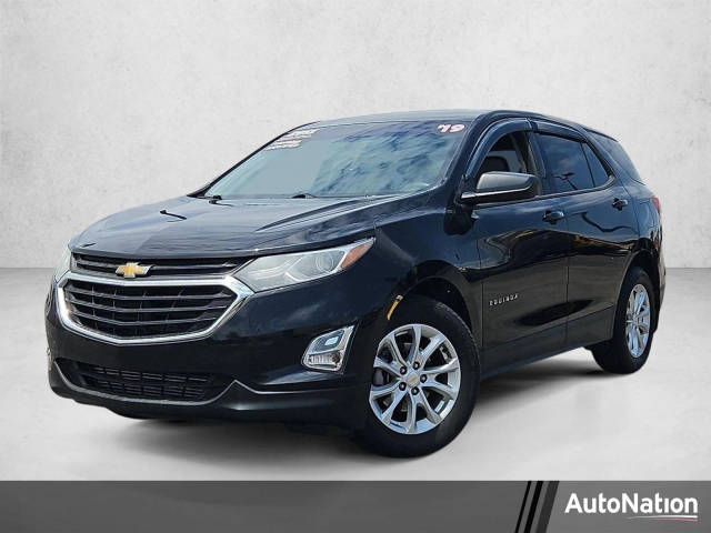 2019 Chevrolet Equinox LS FWD photo
