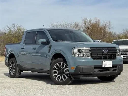 2023 Ford Maverick LARIAT AWD photo