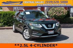 2019 Nissan Rogue SV FWD photo