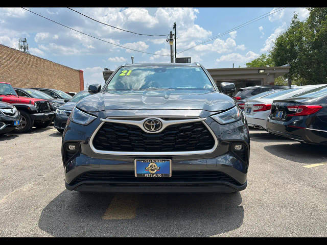 2021 Toyota Highlander XLE AWD photo