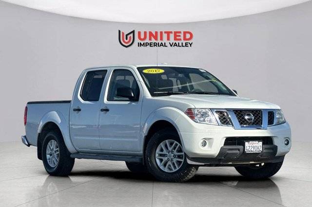 2017 Nissan Frontier SV V6 RWD photo