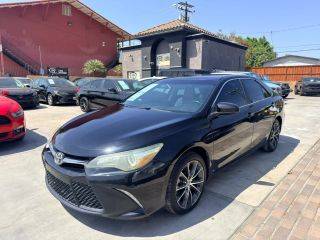 2015 Toyota Camry XSE FWD photo