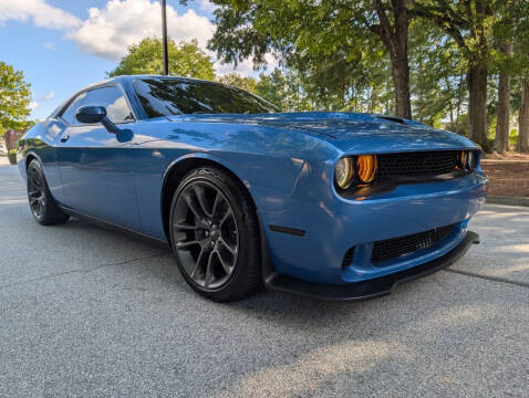 2022 Dodge Challenger R/T Scat Pack RWD photo