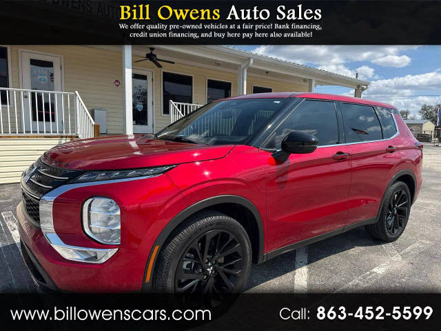 2022 Mitsubishi Outlander Black Edition FWD photo