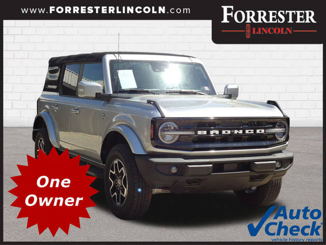 2021 Ford Bronco 4 Door Outer Banks 4WD photo