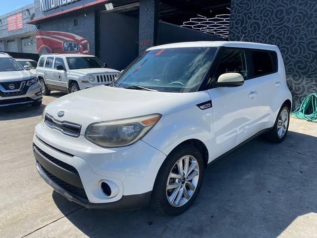 2017 Kia Soul + FWD photo