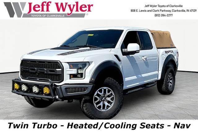 2017 Ford F-150 Raptor 4WD photo