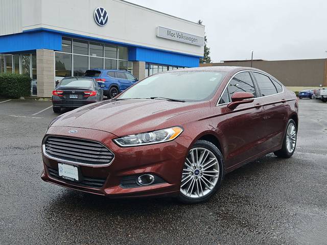 2015 Ford Fusion SE FWD photo