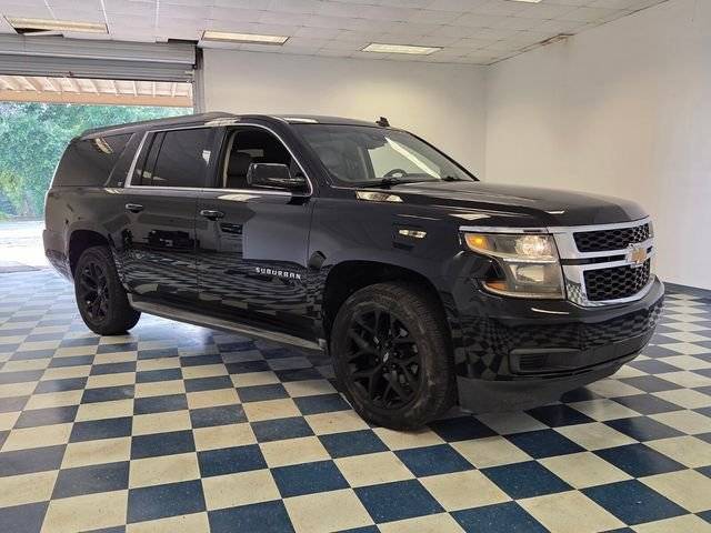 2015 Chevrolet Suburban LT RWD photo