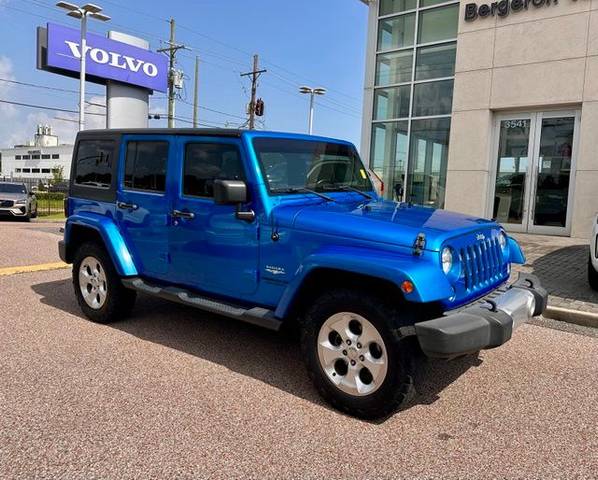 2015 Jeep Wrangler Unlimited Sahara 4WD photo