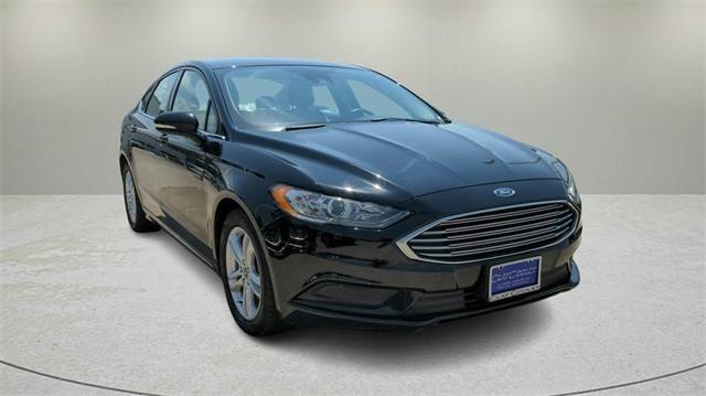 2018 Ford Fusion SE FWD photo