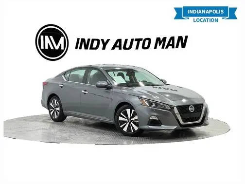 2022 Nissan Altima 2.5 SV FWD photo