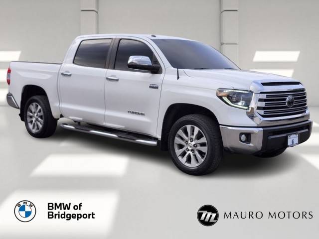 2015 Toyota Tundra SR5 4WD photo