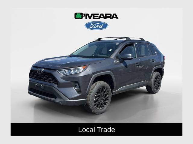 2021 Toyota RAV4 XLE AWD photo