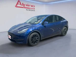 2022 Tesla Model Y Long Range AWD photo