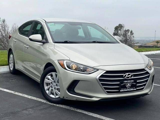 2017 Hyundai Elantra SE FWD photo