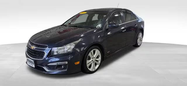 2016 Chevrolet Cruze LT FWD photo