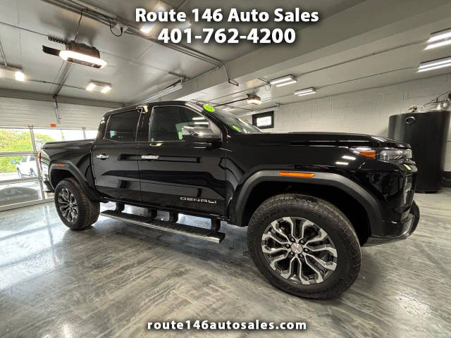 2023 GMC Canyon 4WD Denali 4WD photo
