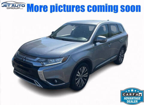 2020 Mitsubishi Outlander SE FWD photo
