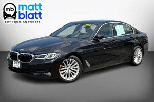 2022 BMW 5 Series 530i xDrive AWD photo