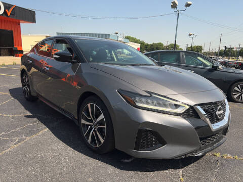 2023 Nissan Maxima SV FWD photo